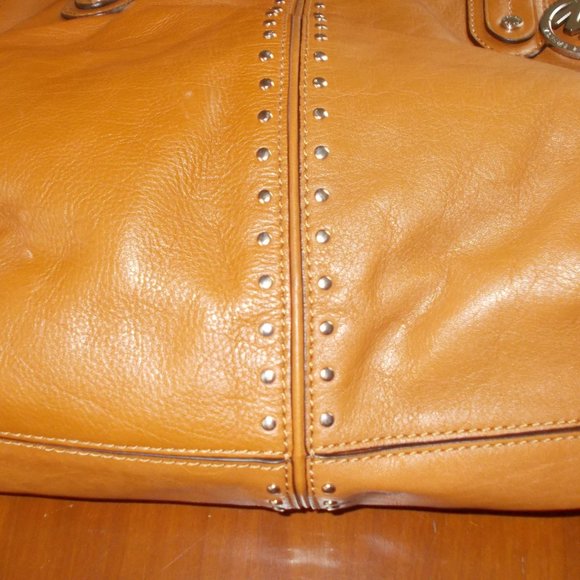 Michael Kors Authentic Tan with Rivets Handbag - Picture 8 of 10